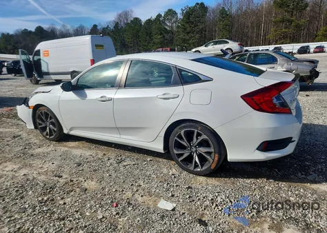2019 Honda Civic Sport z USA, uszkodzony, nr VIN 2HGFC2F88KH549228
